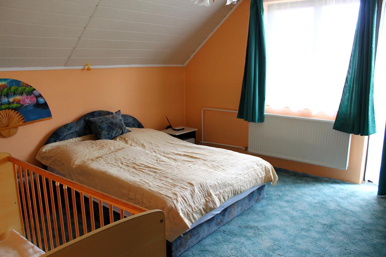 Ibolya Apartmanok Fonyód 外观 照片