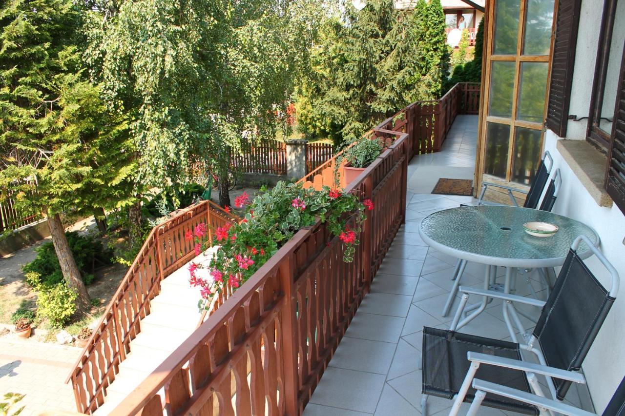 Ibolya Apartmanok Fonyód 外观 照片