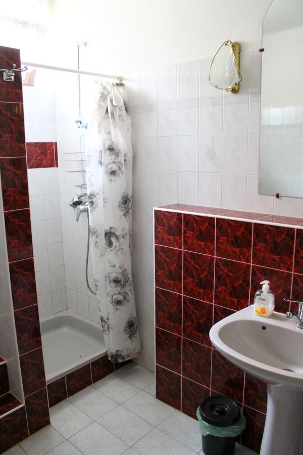 Ibolya Apartmanok Fonyód 外观 照片